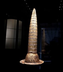 Berlin Gold Hat - copyright © 2022 Iman Zolanvari